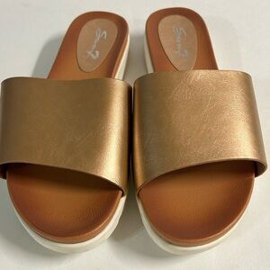Seven 7 PEARL Slip On Sandals